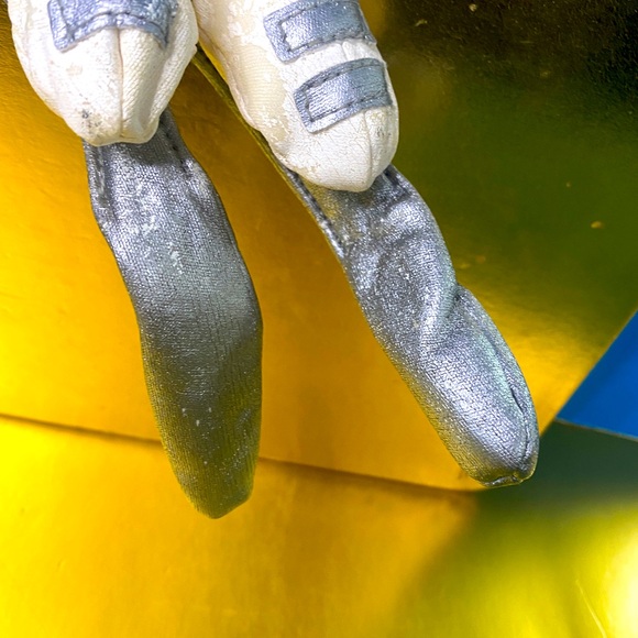 DISNEY STORE EXCLUSIVE 1990’s CHRISTMAS HOLIDAY SKI MICKEY BEAN BAG PLUSH w/TAG - Picture 11 of 13